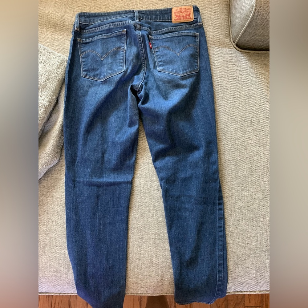 Levi’s Jeans 👖711 Skinny